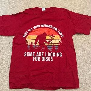 Disc Golf Big Foot Sasquatch graphic Red T Shirt